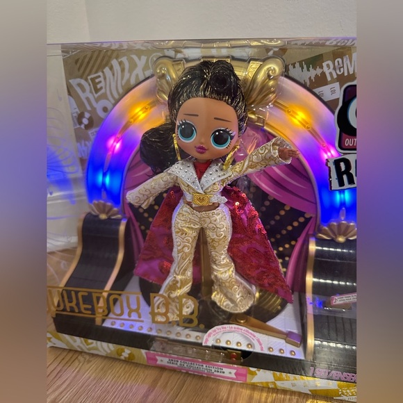 Nwt LOL Surprise OMG Remix 2020 Collector Edition Jukebox B.b With Lights Music - Picture 5 of 7